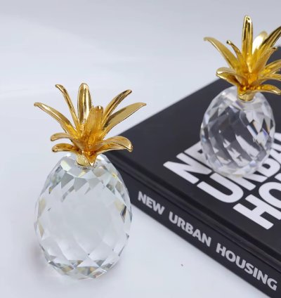 أناناسة كريستال