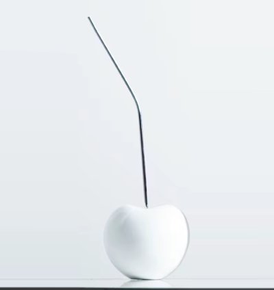 قطعة ديكورية على شكل تفاحة