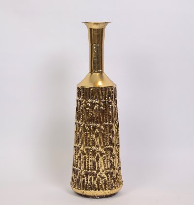 فازة أرضي معدن