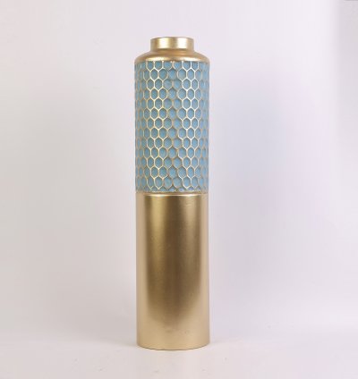 فازة أرضي معدن