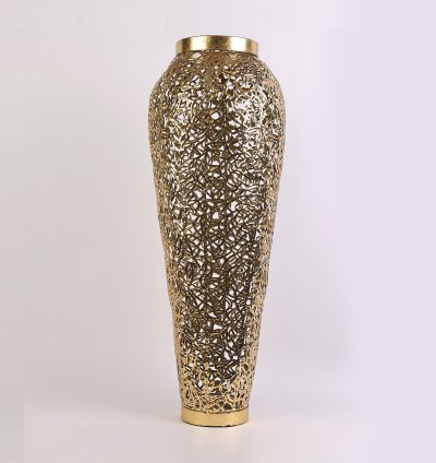 فازة أرضي معدن