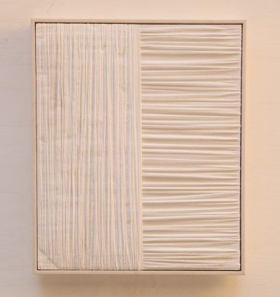 لوحة فنية قماشية بتصميم ناعم وبسيط