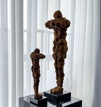 تمثال ديكور هندسى على قاعدة رخام طقم قطعتين