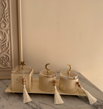 Metal Date dishes with Oriental details set of 3