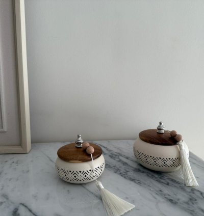 Luxury Dates Bowl with Wooden Lid