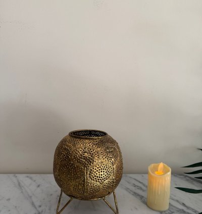 Metal Candle Holder