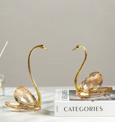 Golden Crystal Flamingo Set